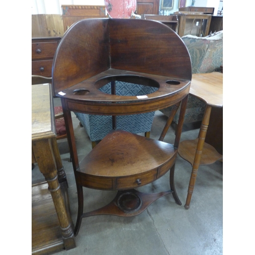 178 - A George III mahogany corner washstand