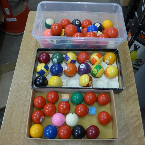 2091 - 3 Sets of snooker balls