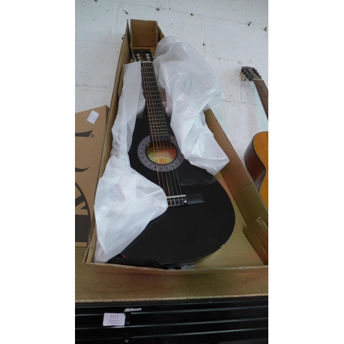 2171 - A T5 acoustic guitar