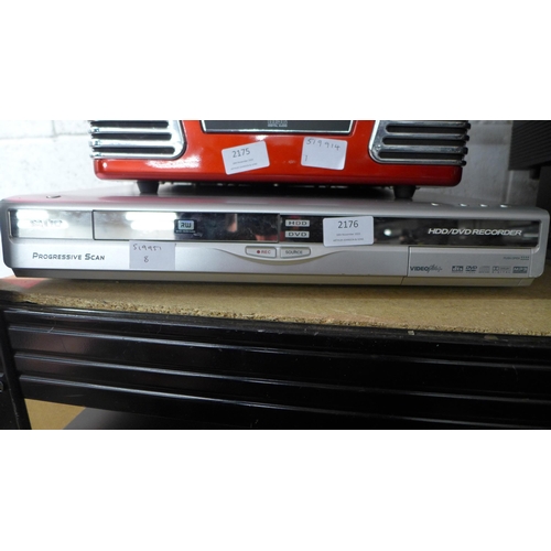 2176 - A Sanyo HDD-DVD recorder (CDVR-H200UK)