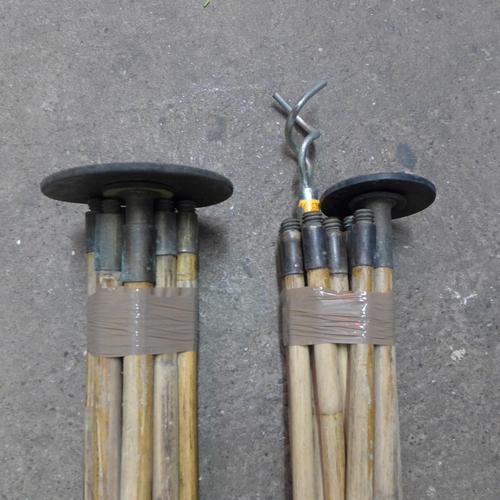 2230 - 2 Sets of drain rods