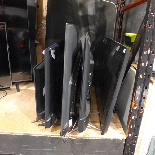 3458 - 5 x Damaged Tvs inc Hisense , (307-236,240,242 - 308-110,113) * This lot is subject to VAT