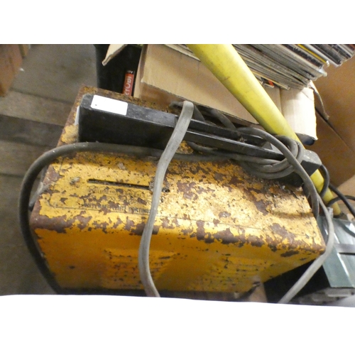 2459 - A Topweld 140 240v Sip arc welder with a quantity of brass welding rods and operating instructions