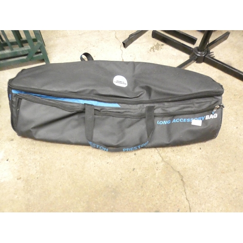 2532 - Five fishing bags; a pull-over bag and four storage bags