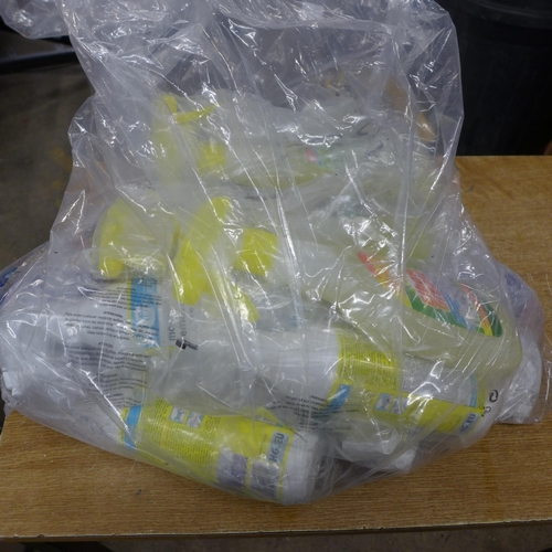 2369 - A bag of approximately 10 bottles of cleaning chemicals