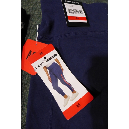 3289 - Quantity of women's leggings - brands incl: Skechers, DKNY - mixed sizes/colours/styles * this lot i... 