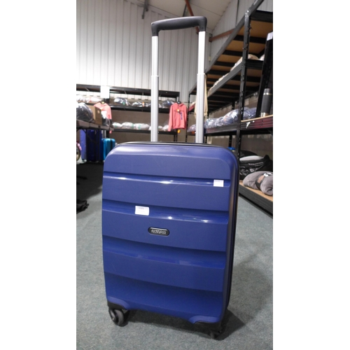 3305 - American Tourister Bon Air Carry On Hardside Suitcase  (309-117)   * This lot is subject to vat