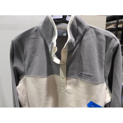 3308 - Women's Columbia Grey and Cream Fleece - size L * this lot is subject to VAT