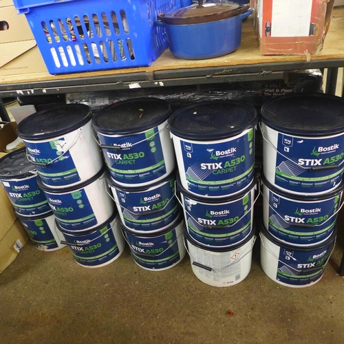 2447 - 14 x 15kg of Bostick Stix A530 carpet glue