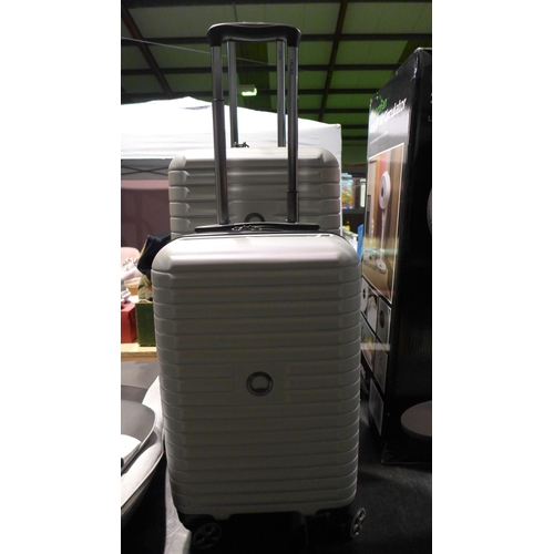 3035 - Delsey Luggage 2 Piece Silver Trunk Set , Original RRP £119.99 + vat          (309-63)   * This lot ... 