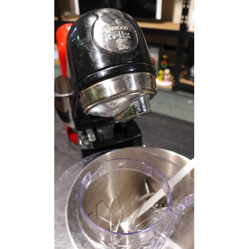 3039 - Kenwood Kmix Black Standmixer - (model no: kmx750) Original RRP £199.99 + vat               (309-58)... 