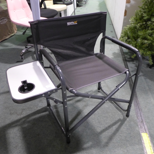 3414 - Regatta Black Fabric Directors Style Camping Chair with Side Table