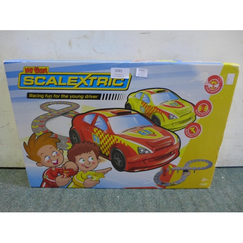 3085 - My First Scalextric