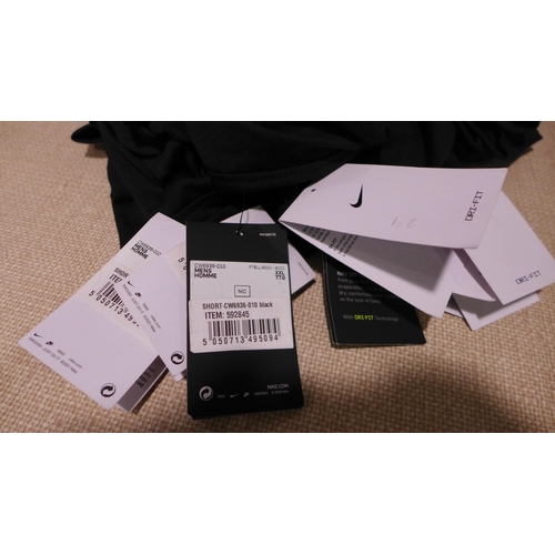 3123 - Nine Men's black Nike Dri-fit T-shirts - size XXL  * this lot is subject to VAT