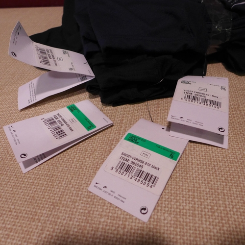 3126 - Six Men's Nike Dri-fit T-shirts - mixed size and colour  * this lot is subject to VAT