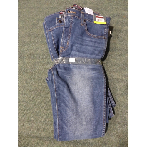 3278 - Six pairs of women's Kirland Signature jeans - size 6 * this lot is subject to VAT