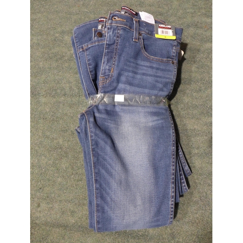 3279 - Six pairs of women's Kirland Signature jeans - size 6 * this lot is subject to VAT