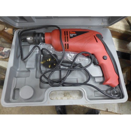 2019 - 5 Power tools; table saw, Power Devil drill, Black & Decker electric screwdriver