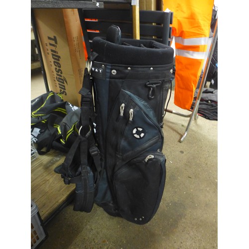 2428 - A Callaway golf bag