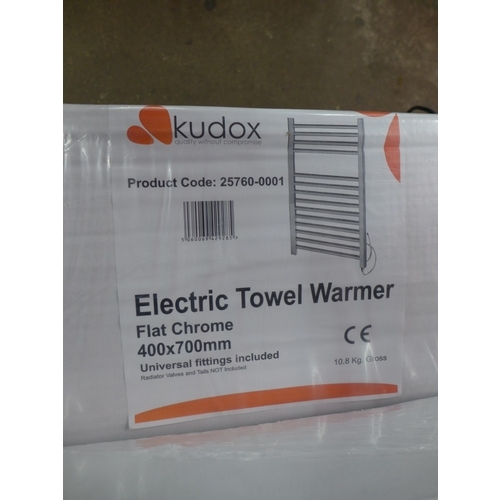 2210 - An electric towel warmer (product code 25760-0001)