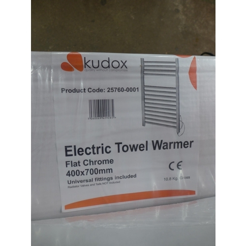 2212 - An electric towel warmer (product code 25760-0001)