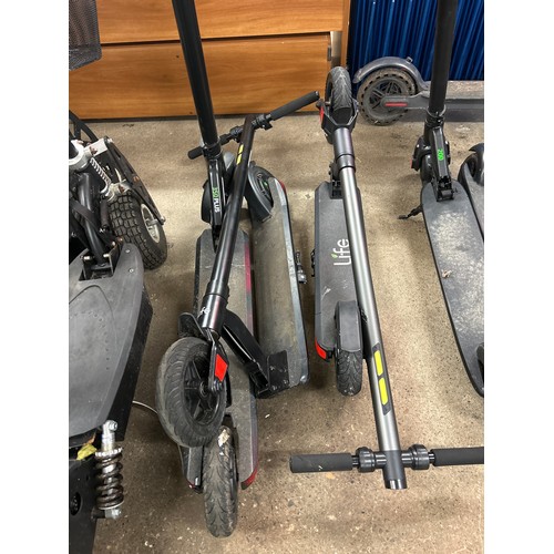 2248 - Three Li-Fe 350 Plus electric scooters - items are sold without chargers and are mainly spares/repai... 