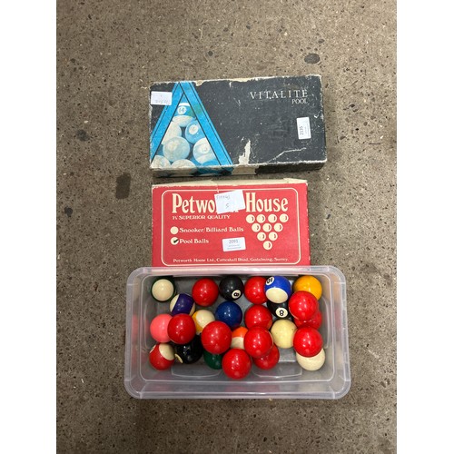 2091 - 3 Sets of snooker balls