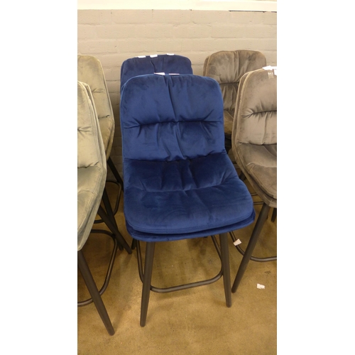 1351 - A pair of Enderson dark blue velvet bar stools