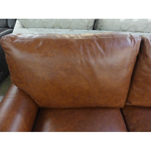 1471 - A Dixie Hobnail Mocca leather two and a half seater sofa , RRP £2055 * this lot is subject to VAT