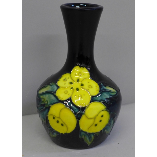 644 - A small Moorcroft vase, 10.5cm