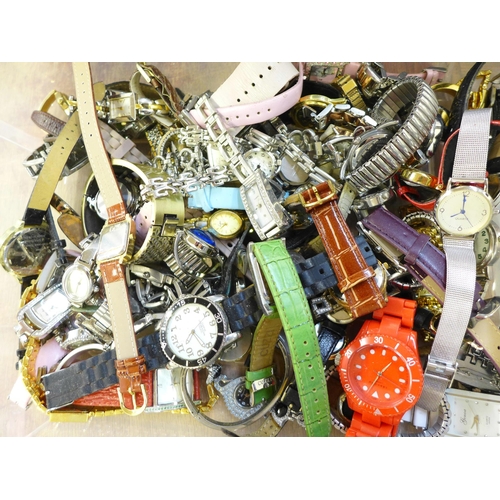 703 - A box of wristwatches