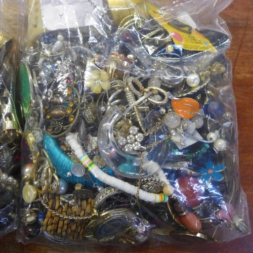 754 - Two bags of costume jewellery