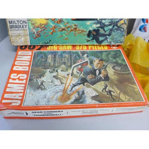 794 - Two 1960s James Bond jigsaws and a kite