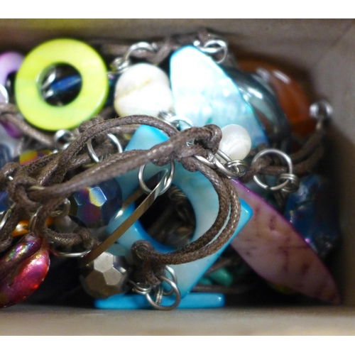 822 - A large box of modern jewellery including three jewellery cabinets **PLEASE NOTE THIS LOT IS NOT ELI... 