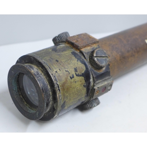 848 - A WWII British 6 Pdr gunsight, used on a 6-pounder anti tank gun, stamped Mark IS, dated 1943