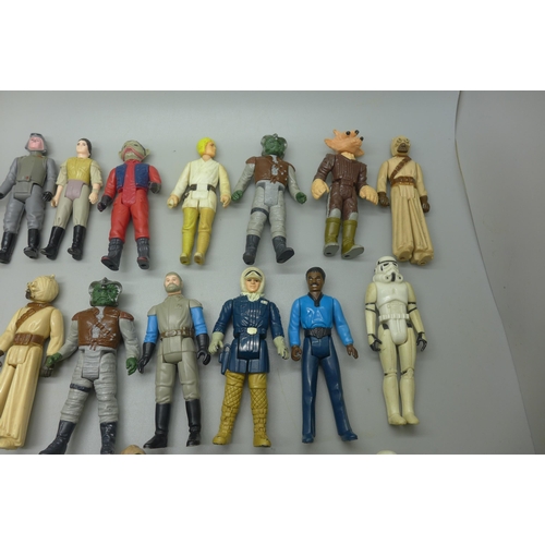 880 - A bag of Star Wars figures