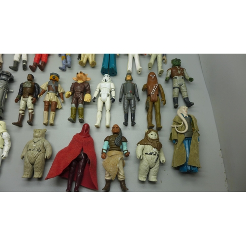 882 - A bag of Star Wars figures