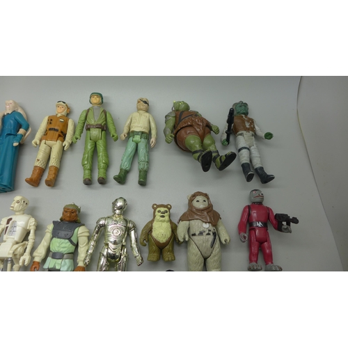 883 - A bag of Star Wars figures