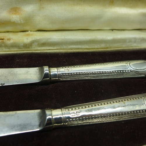 887 - A cased set of six knives, Sheffield marks