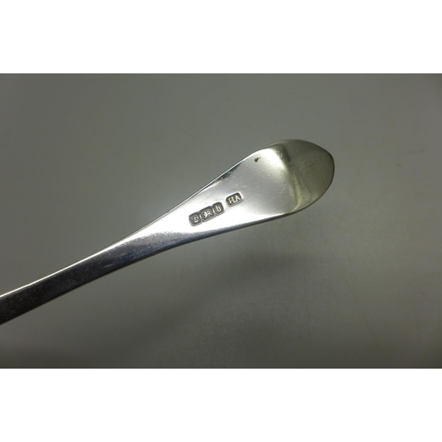 912 - A cased Victorian Christening spoon, Birmingham 1894, 37g