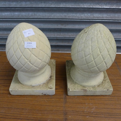 2304 - 2 Stone acorn pillar caps