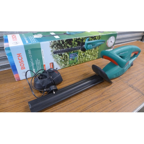 2319 - A Bosch Easy Hedge Cut 12-350 electric hedge cutter complete with box, battery and charger