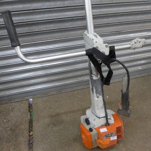 2320 - A Stihl FS420 bushcutter