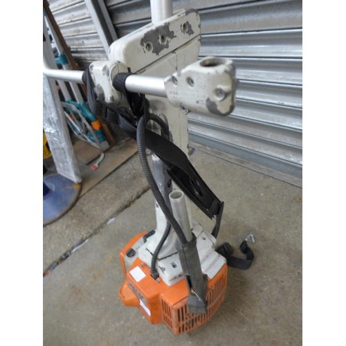 2320 - A Stihl FS420 bushcutter