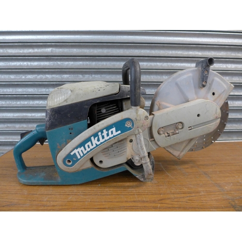 2328 - A Makita DPC-100C