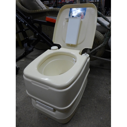 2339 - A portable camping toilet