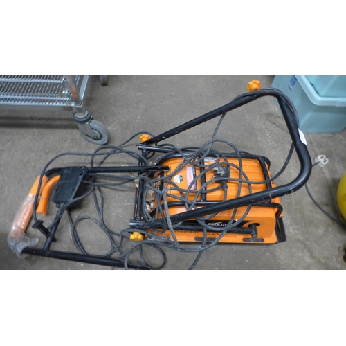 2356 - An Evolution Hulk Electro Compactor 230v, 1300w electric wacker plate - W