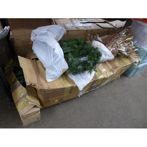 2399 - A quantity of Christmas items; an 8ft Christmas tree, a mini Christmas tree, a wreath, 3 boxes of ba... 