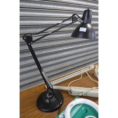 2423 - A magnifying lamp and an anglepoise style lamp