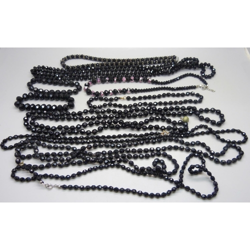 1019 - French jet necklets and bracelets